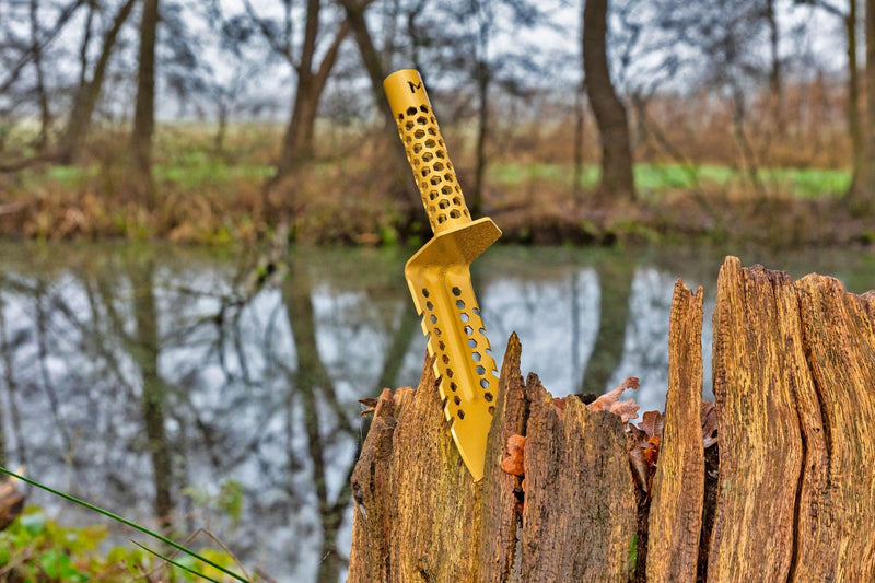 Load image into Gallery viewer, Motley Digging Tools GrassKnife