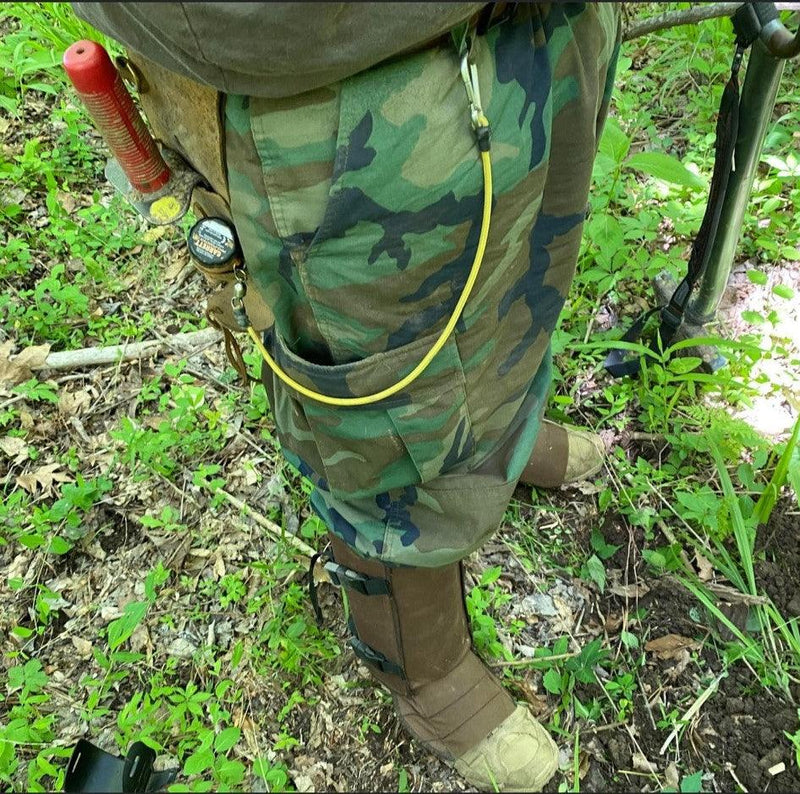 Load image into Gallery viewer, Vets Dig Beeps P-Cord Lanyard 18"