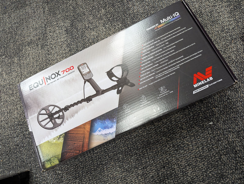 Load image into Gallery viewer, OPEN BOX - MINELAB Equinox 700 Multi-Frequency Collapsible Metal Detector