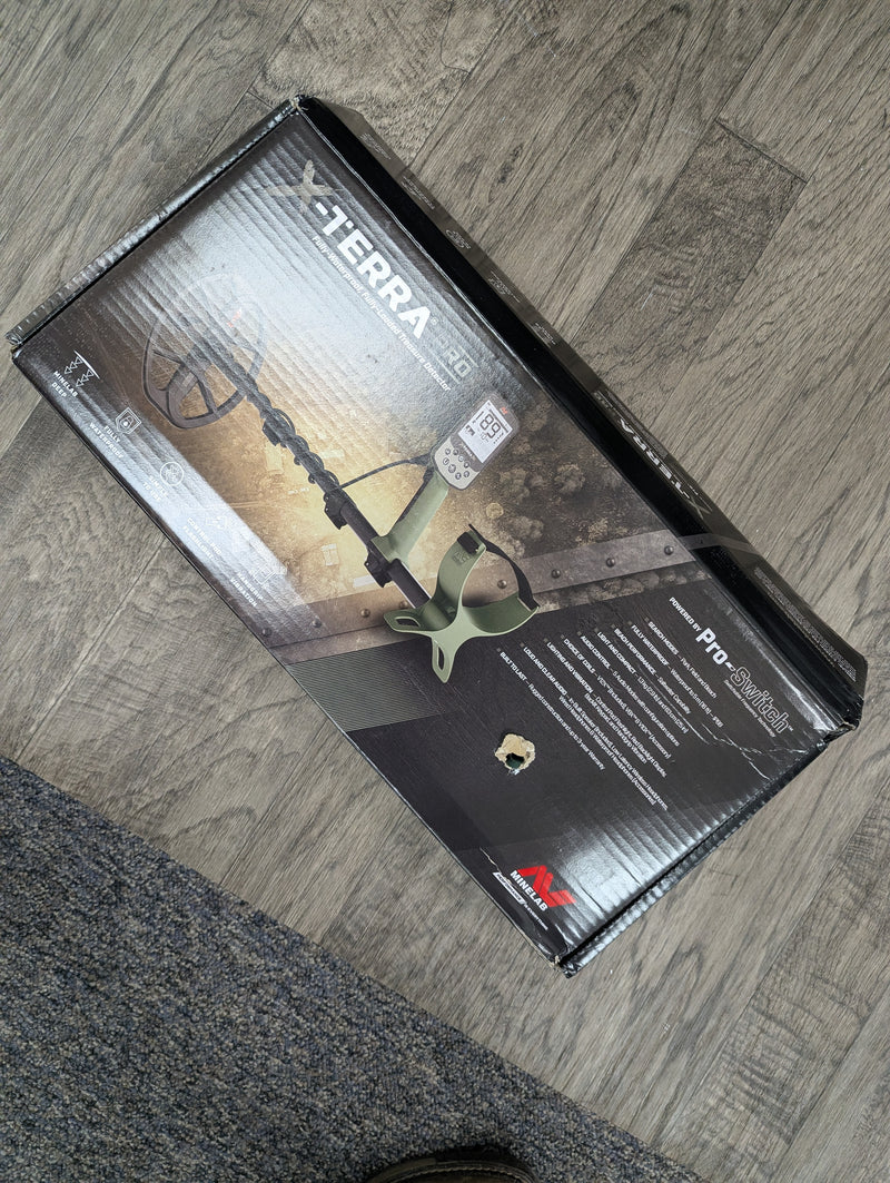 Load image into Gallery viewer, *Customer Return* Minelab X-Terra Pro