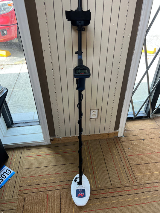 Minelab Gold Monster 1000 Metal Detector with two coils - USED