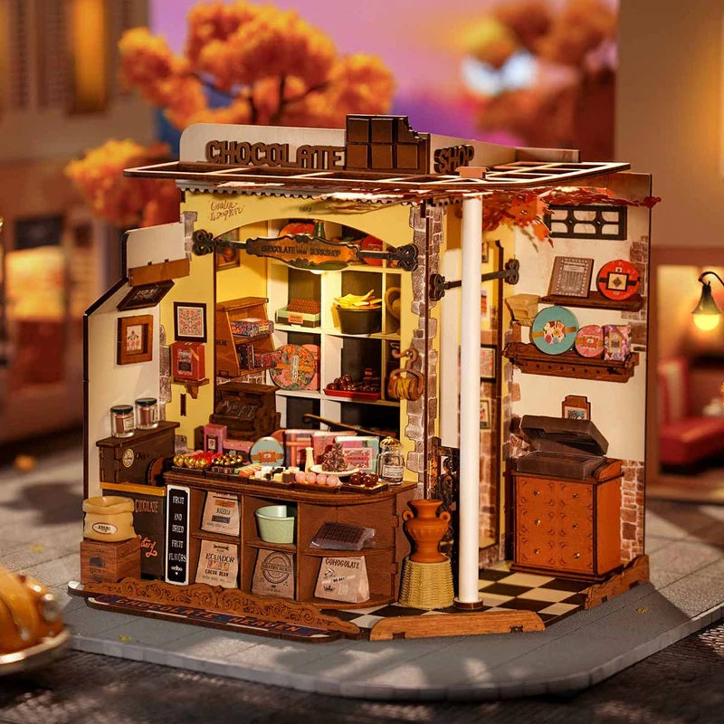 Rolife Henry's Chocolate DIY Miniature House DG174