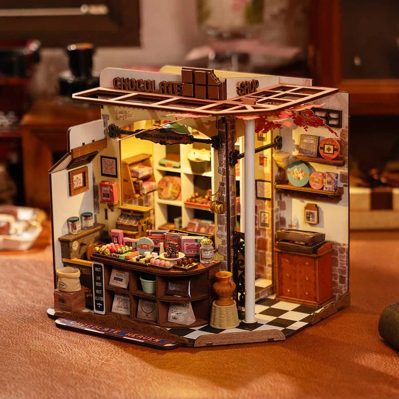 Rolife - Henry's Chocolate, DIY Miniature House
