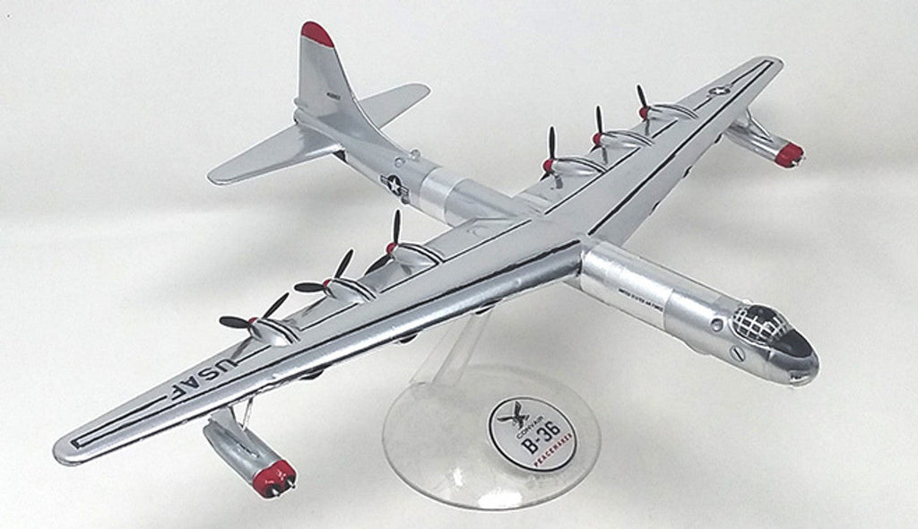 1:184 B-36 Peacemaker Bomber United States Air Force (USAF) with Swivel Stand Plastic Model Kit
