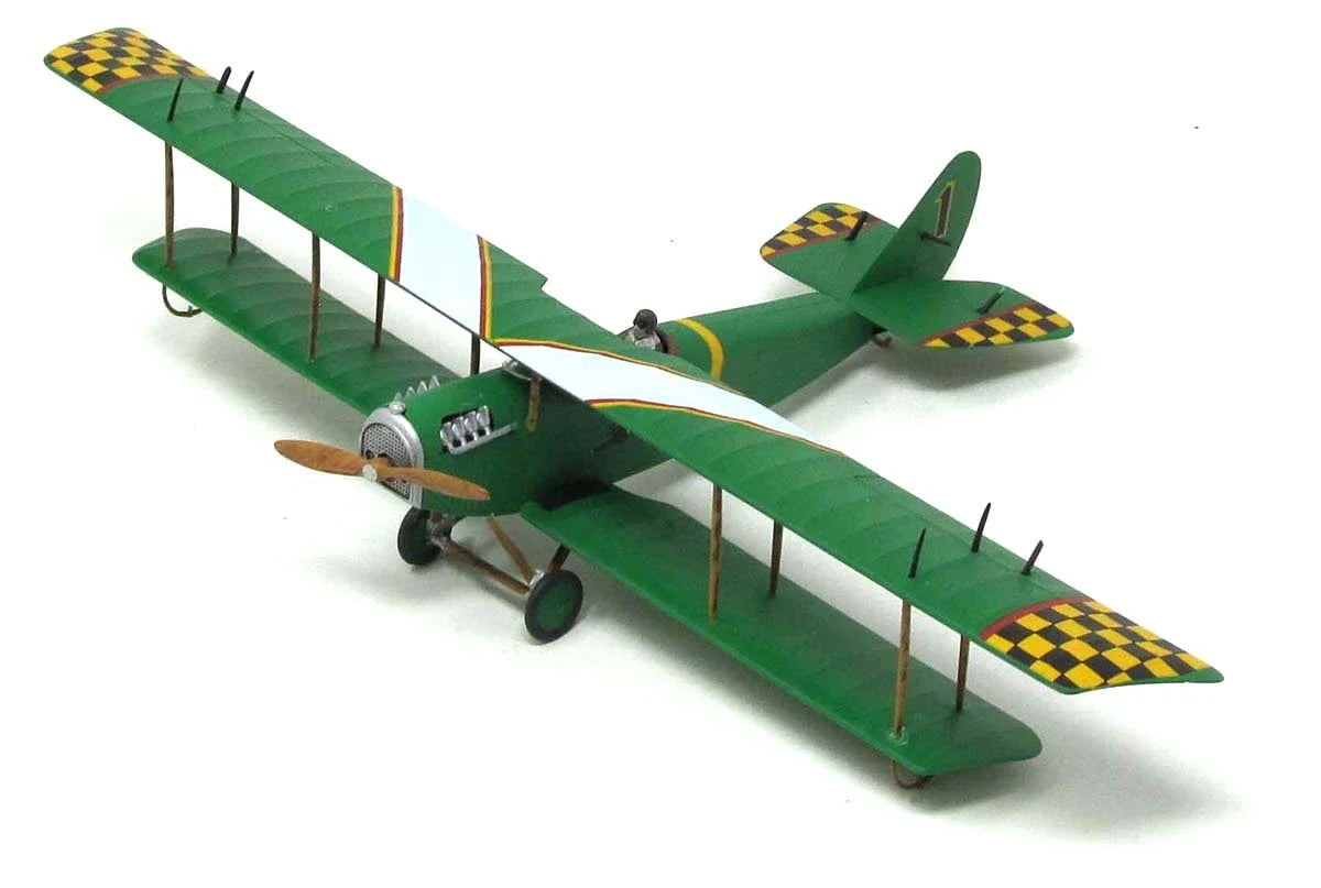 1:48 Curtiss Aeroplane and Motor Company Curtiss JN "Jenny" JN-4D Airplane Plastic Model Kit