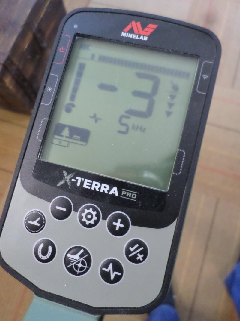 Load image into Gallery viewer, Used Minelab X-Terra Pro 37144550951
