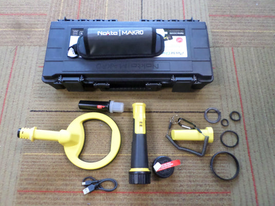 Used Nokta Makro PulseDive Scuba Detector and PinPointer 2-In-1 Set in Yellow N1-210607002-000061