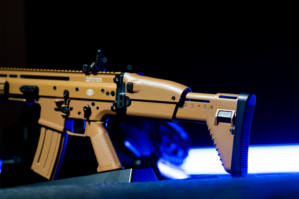 1/3 Scale Die Cast FN Scar Model Rifle, Dark Tan