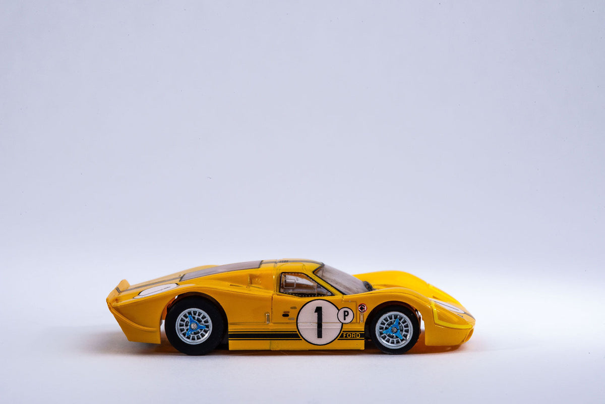 Ford GT40 Mark IV #1 Sebring, Yellow, HO Scale Slot Car