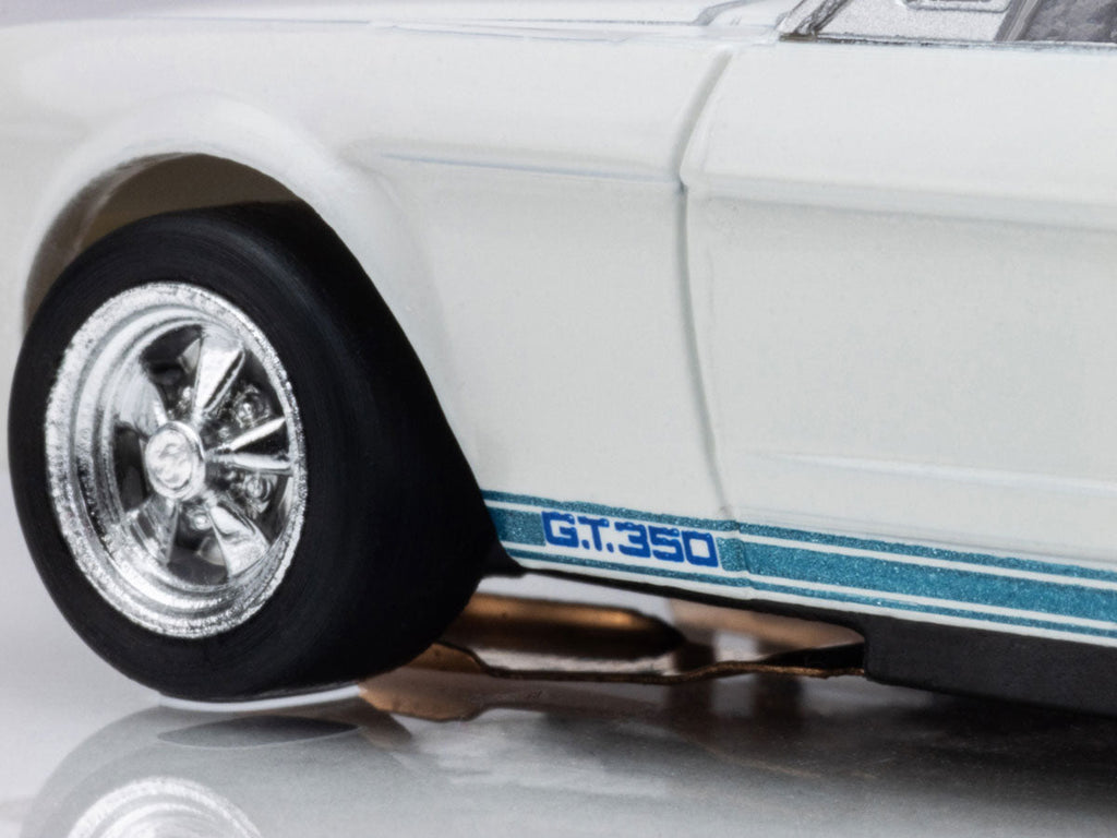 1965 Shelby Mustang GT350 White/Blue HO Slot Car Set