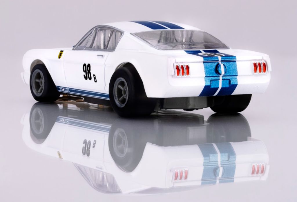 Mustang GT350R - 1965 Wht/Blu Miles
