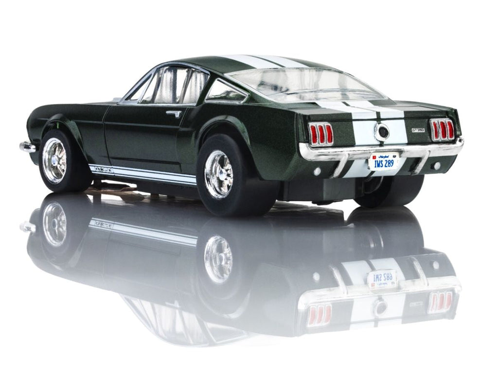 AFX Racing - 1966 Shelby GT350 Chose color