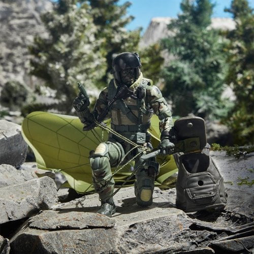 Hasbro - G.I. Joe Classified Series 60th Anniversary 6-Inch Action Pilot HALO Jumper Action Figure