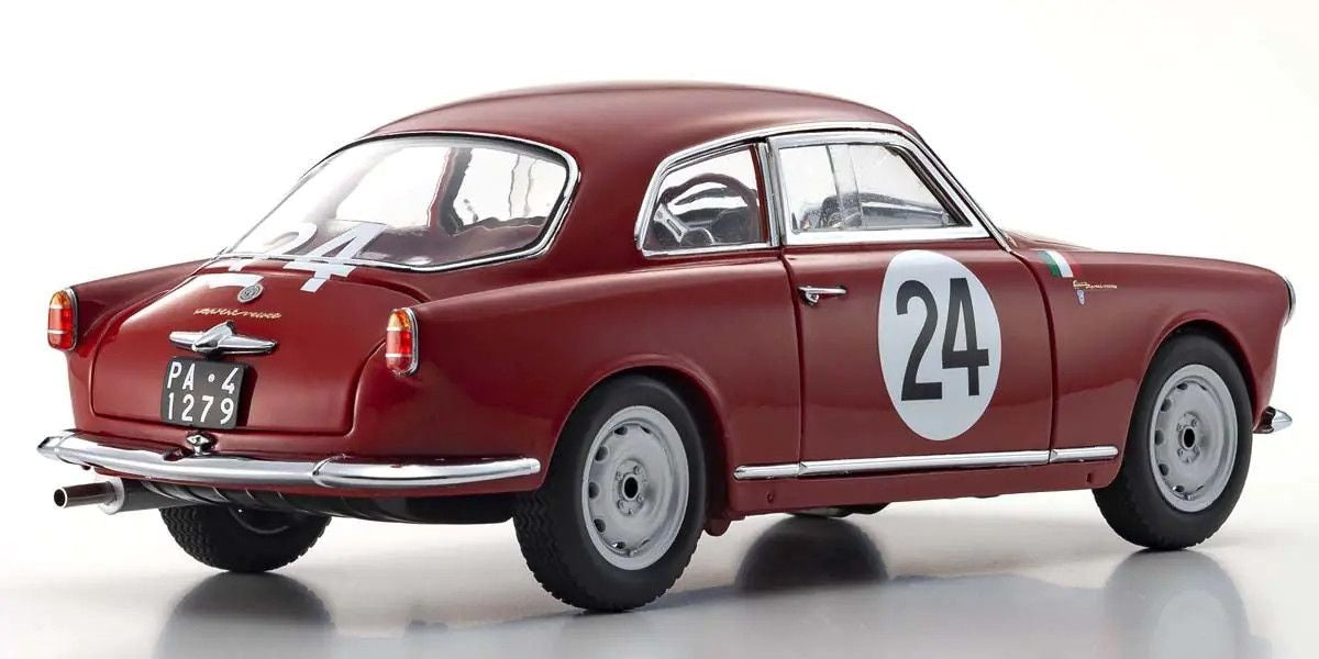 1/18 Scale Alfa Romeo Giulietta Sprint Blue Model Diecast Car