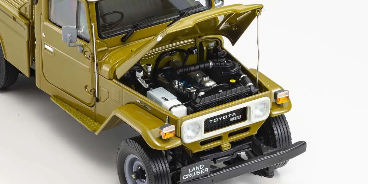 1/18 Scale Toyota Land Cruiser 40 Pickup Olive Model Diecast Car