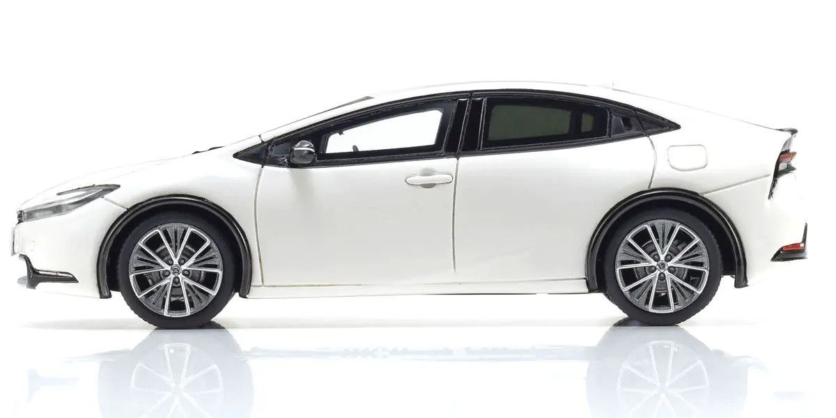 1/43 TOYOTA PRIUS (White) Resin Model