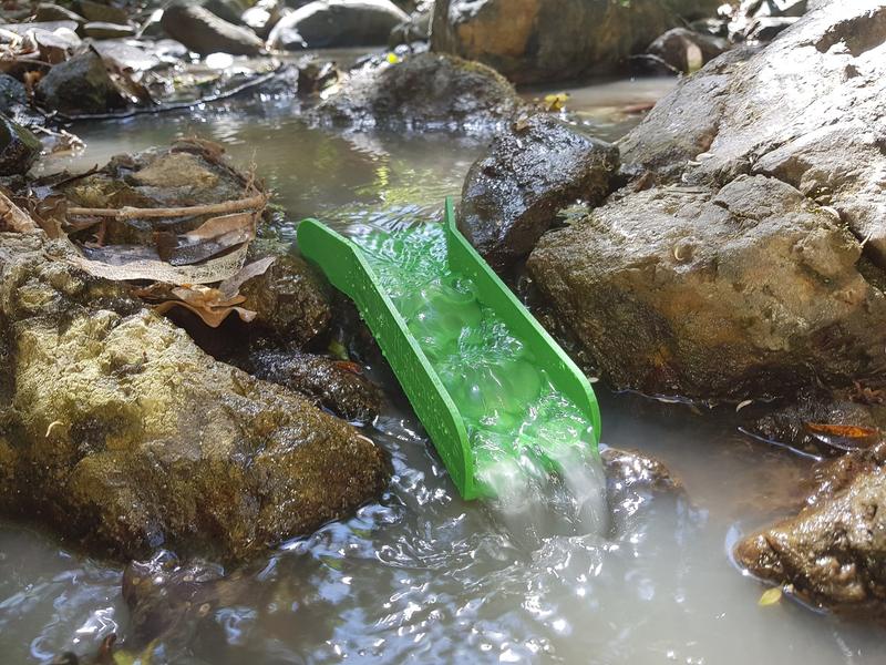 Load image into Gallery viewer, Mini Pocket Sluice Box with Dream Mat | Gold Prospecting Equipment
