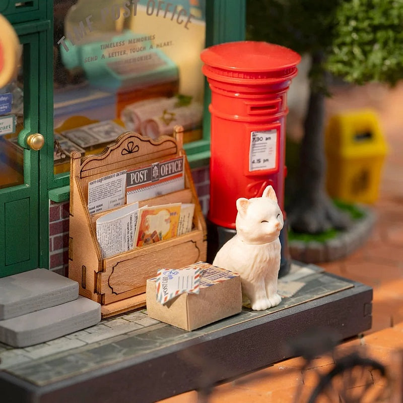 Robotime - Century Post Office, Super Mini Houses - Little Warm Spaces
