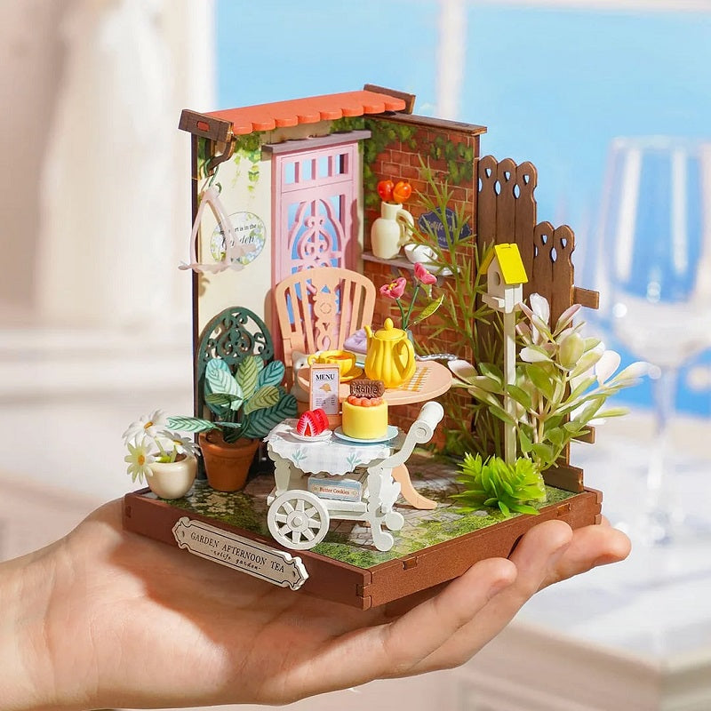 Robotime - Fancy Tea Yard, Super Mini Houses - Little Warm Spaces