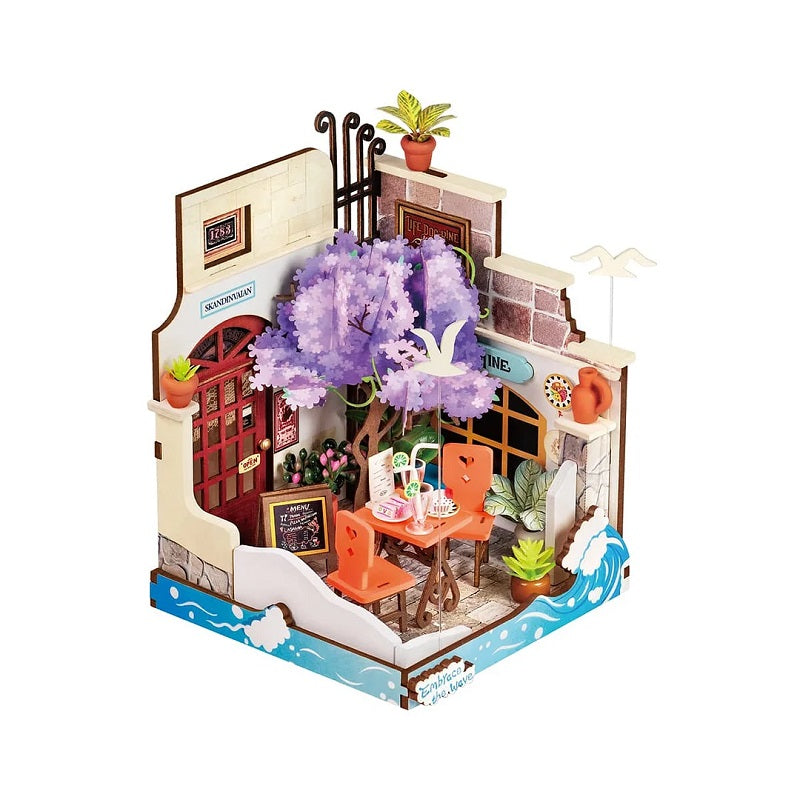 Sea Holiday Restaurant, Super Mini Houses - Little Warm Spaces