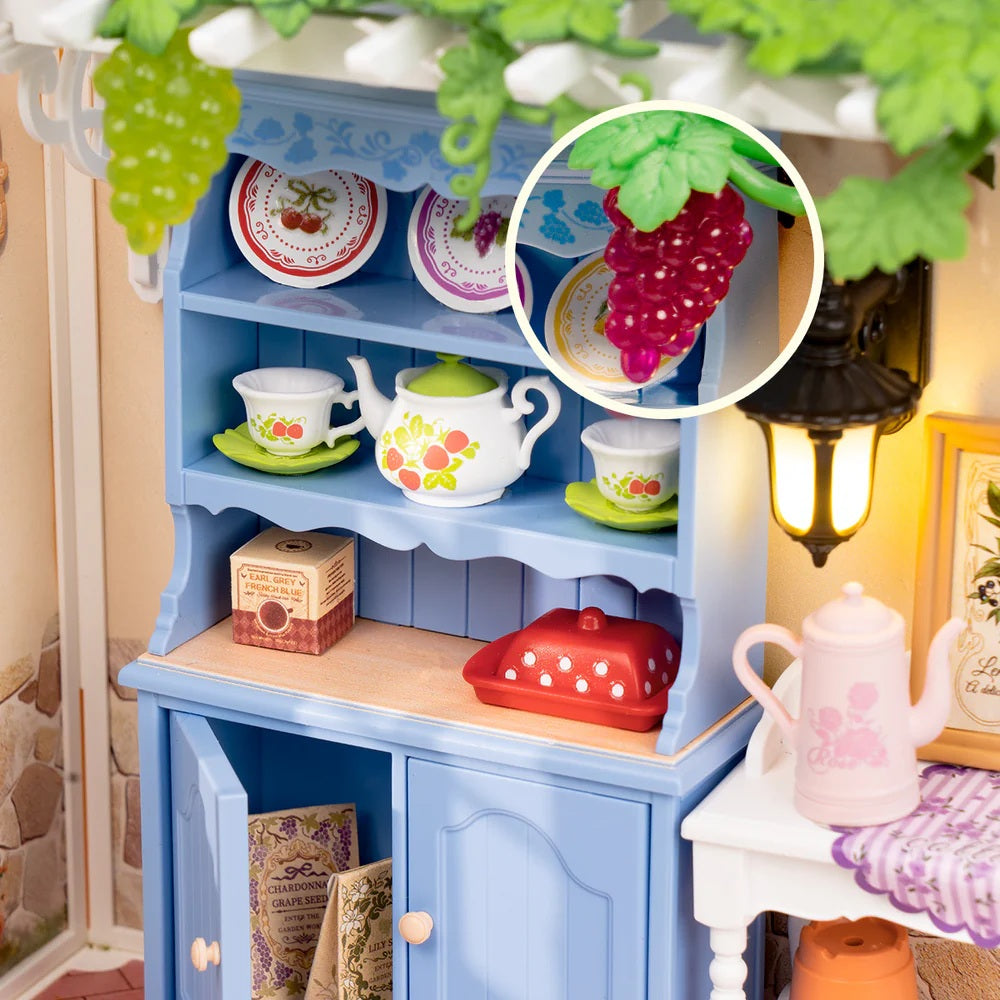 Midsummer Dream Yard, DIY Miniature House