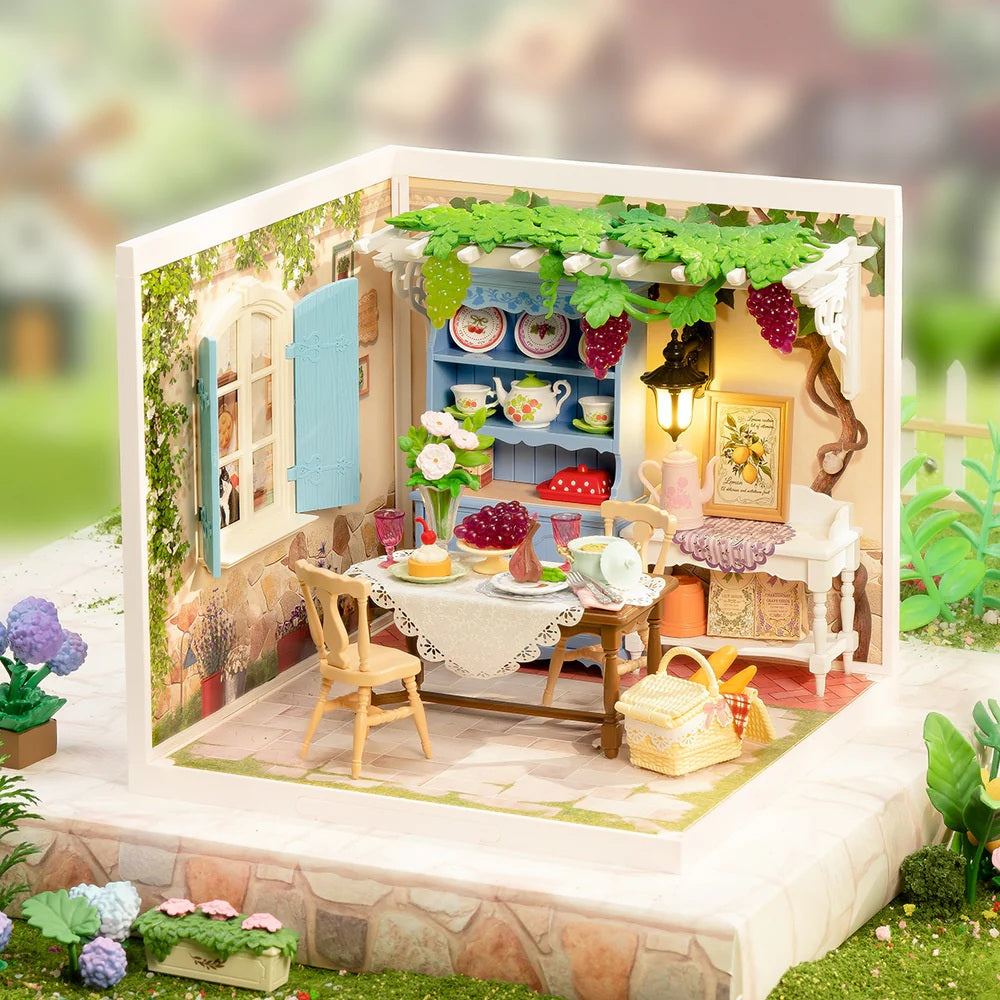 Midsummer Dream Yard, DIY Miniature House