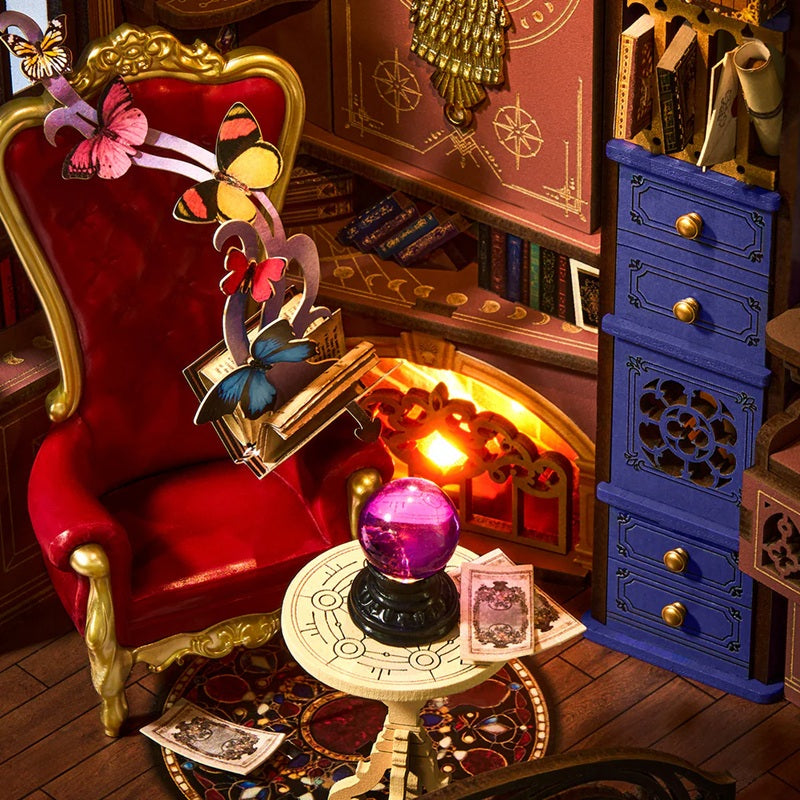 Rolife - Magic Fantasy Corner DIY Book Nook Kit TGB14