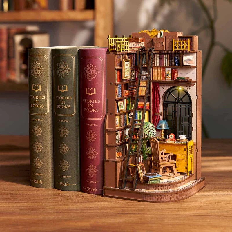 Rolife - Silent Corner Study DIY Book Nook Shelf Insert