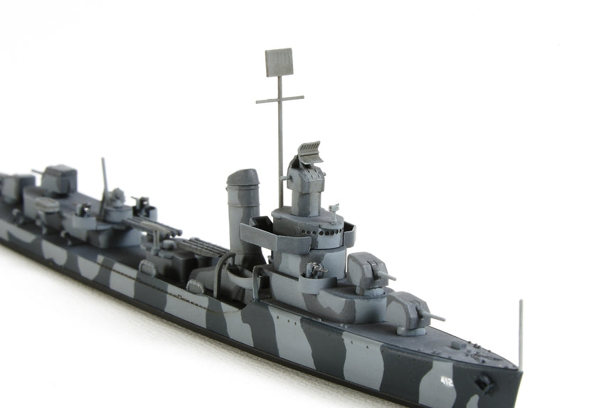 Tamiya - 1/700 Navy Destroyer DD412 Hammann